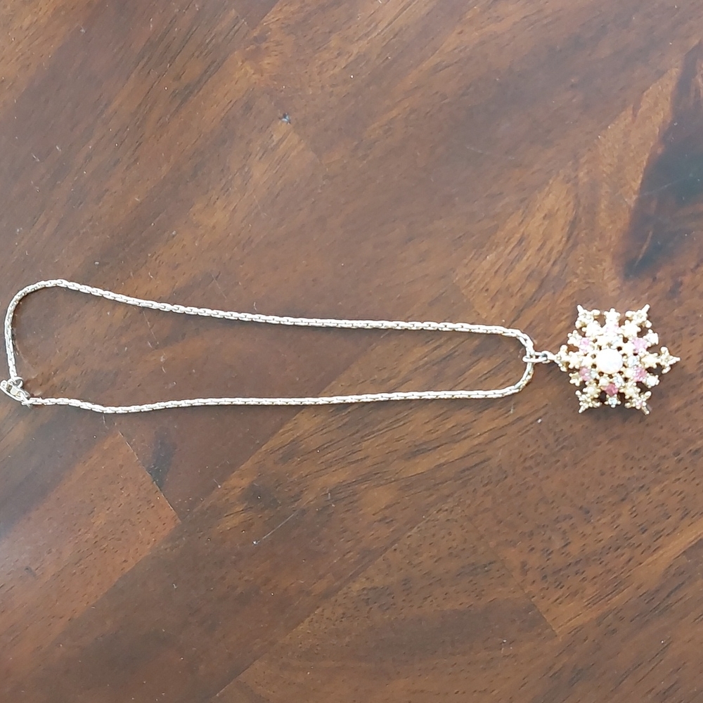Jewelry Assortment - Picture 4 of 16